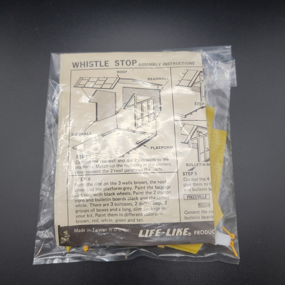 Vintage Life-Like Train Scenery Whistle Stop NEW in SEALED bag HO Scale